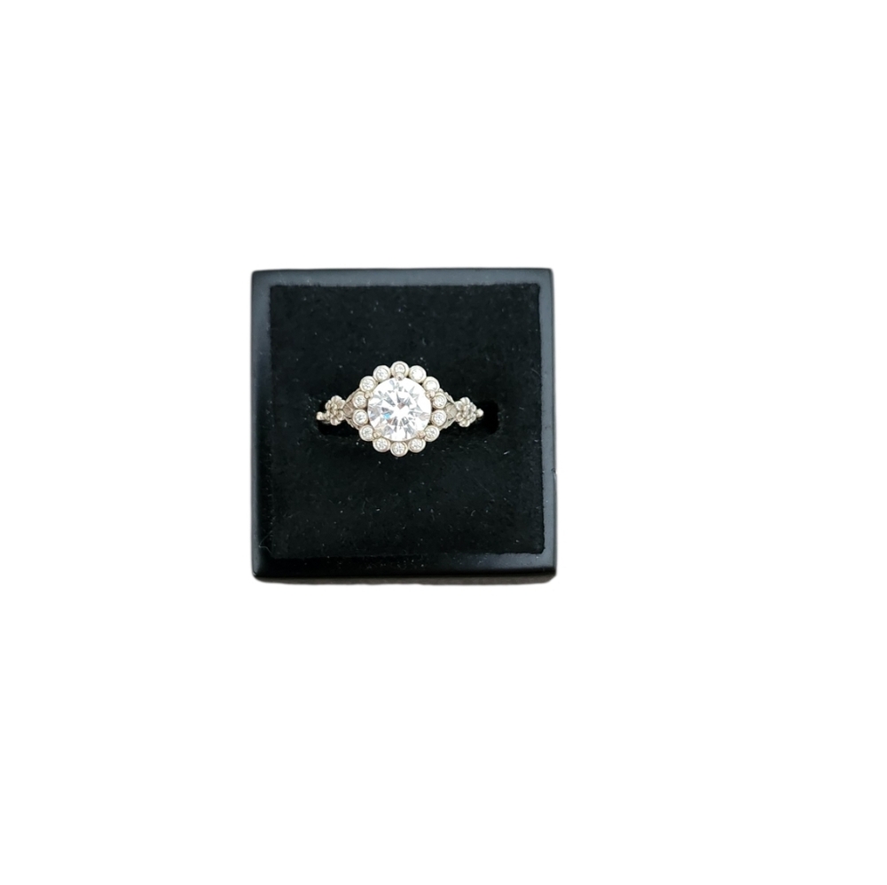 Size 6 Silver Toned Halo Round-Cut Crystal Ring